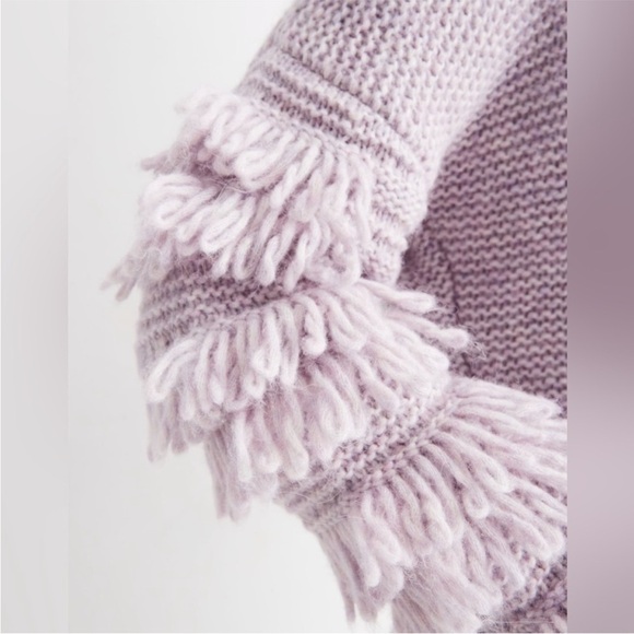MADEWELL Fringe-Sleeve Pullover Sweater in Heather
Periwinkle - XS - Picture 5 of 7